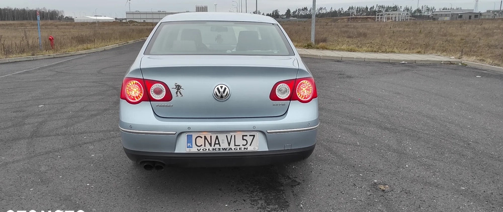 Volkswagen Passat cena 11400 przebieg: 225000, rok produkcji 2005 z Wiązów małe 37